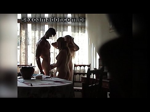 ❤️ Los amigos del sexo invitan a un hombre gigante y a un trío con él ️ Video de porno de calidad en es.pornmega-com.ru ❌️❤️❤️❤️❤️❤️❤️❤️