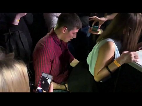 ❤️ Sexo real en una discoteca rusa. Chica rusa de 18 años en el ano y la vagina follada en un club nocturno ️ Video de porno de calidad en es.pornmega-com.ru ❌️❤️❤️❤️❤️❤️❤️❤️